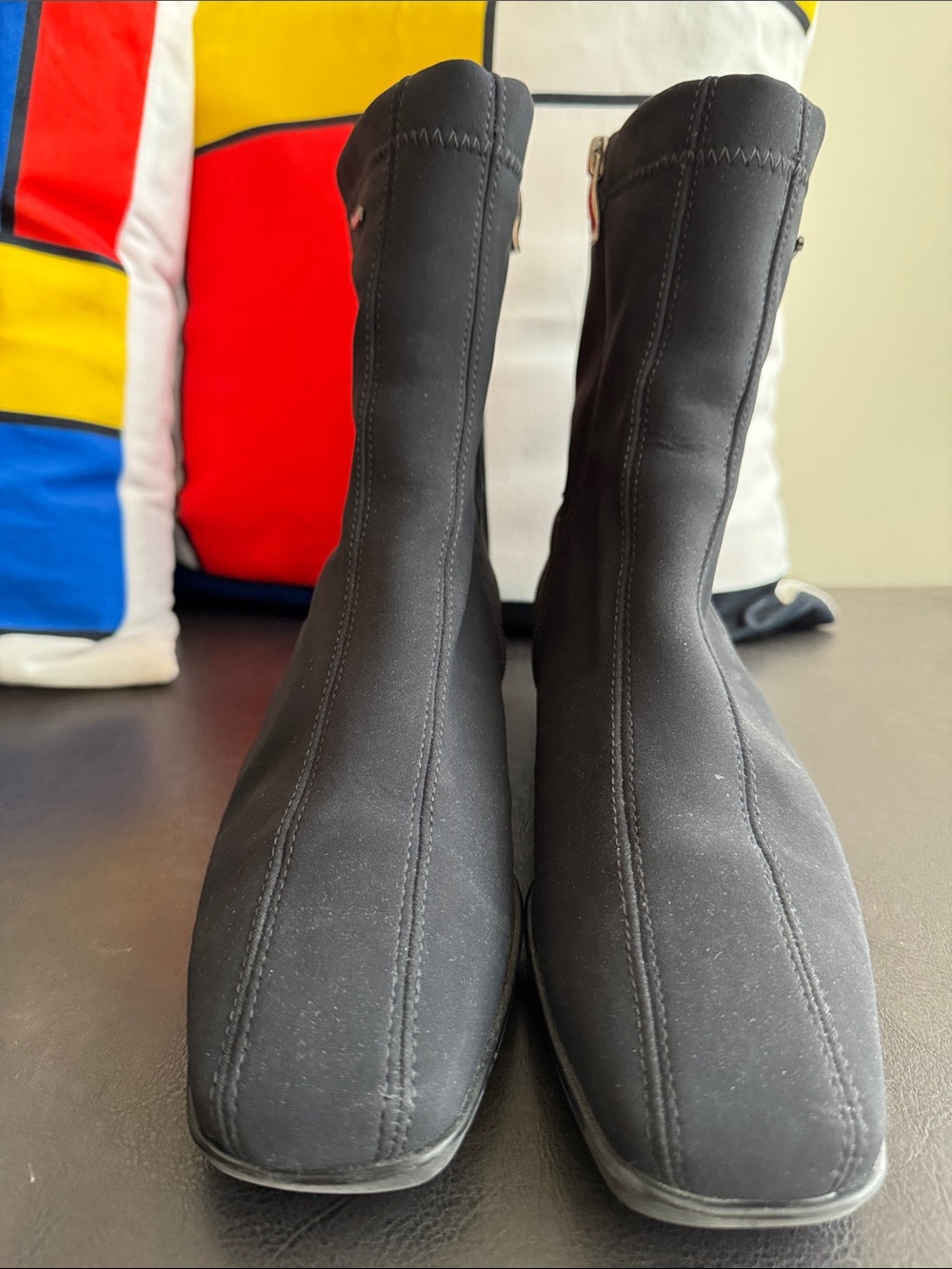 MAKE OFFER! Ara Women's Black Suede Side-Zip Ankle Boots sz 8.5US - Picture 5 of 13